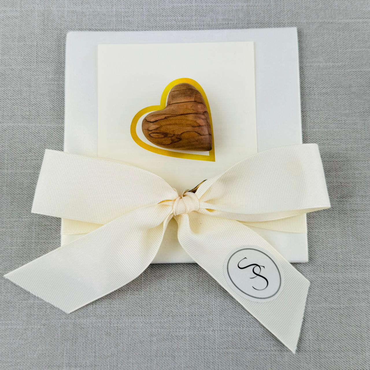 HOLY LAND WOODEN HEART - Image 3