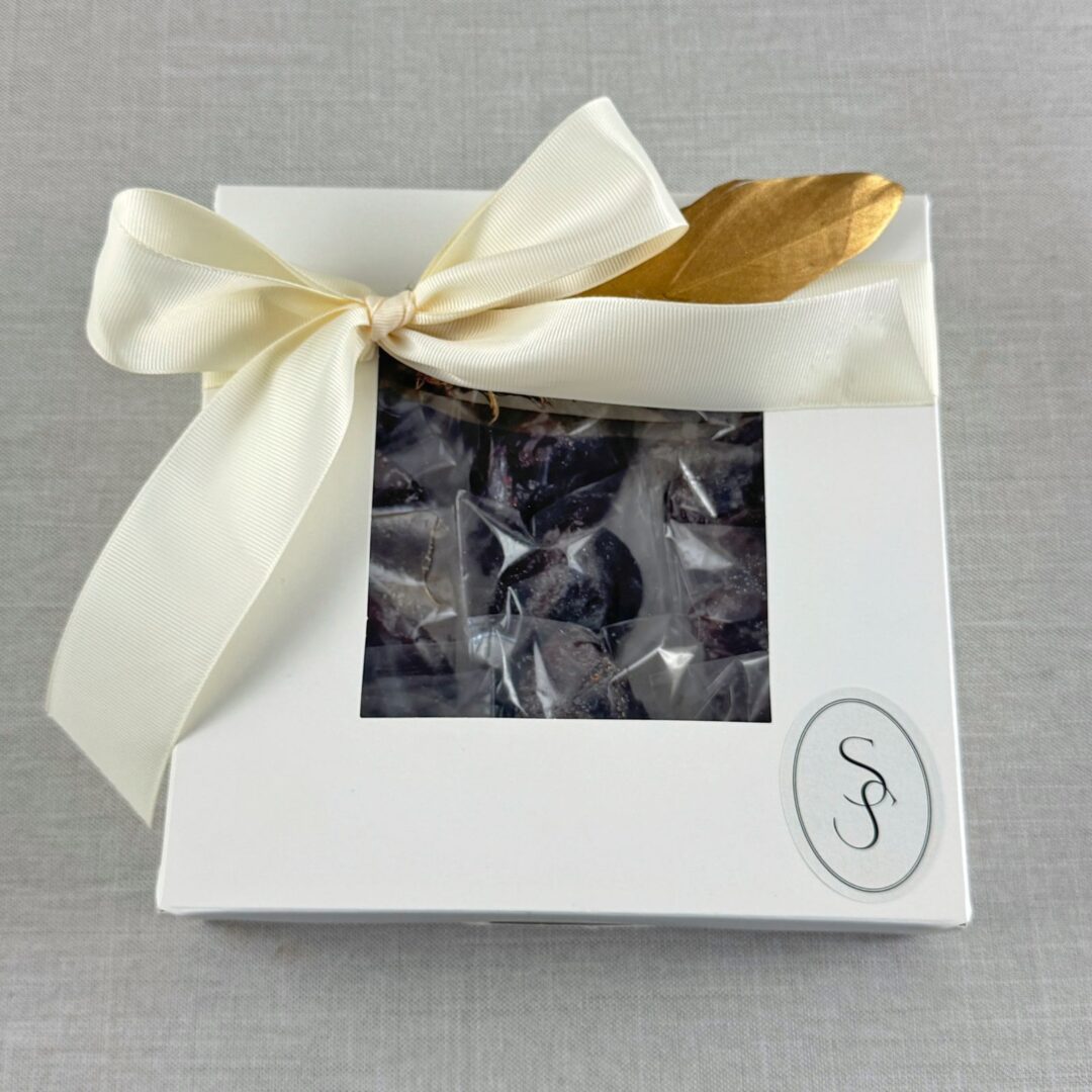 PEACH DELIGHTS GIFT BOX - Image 2