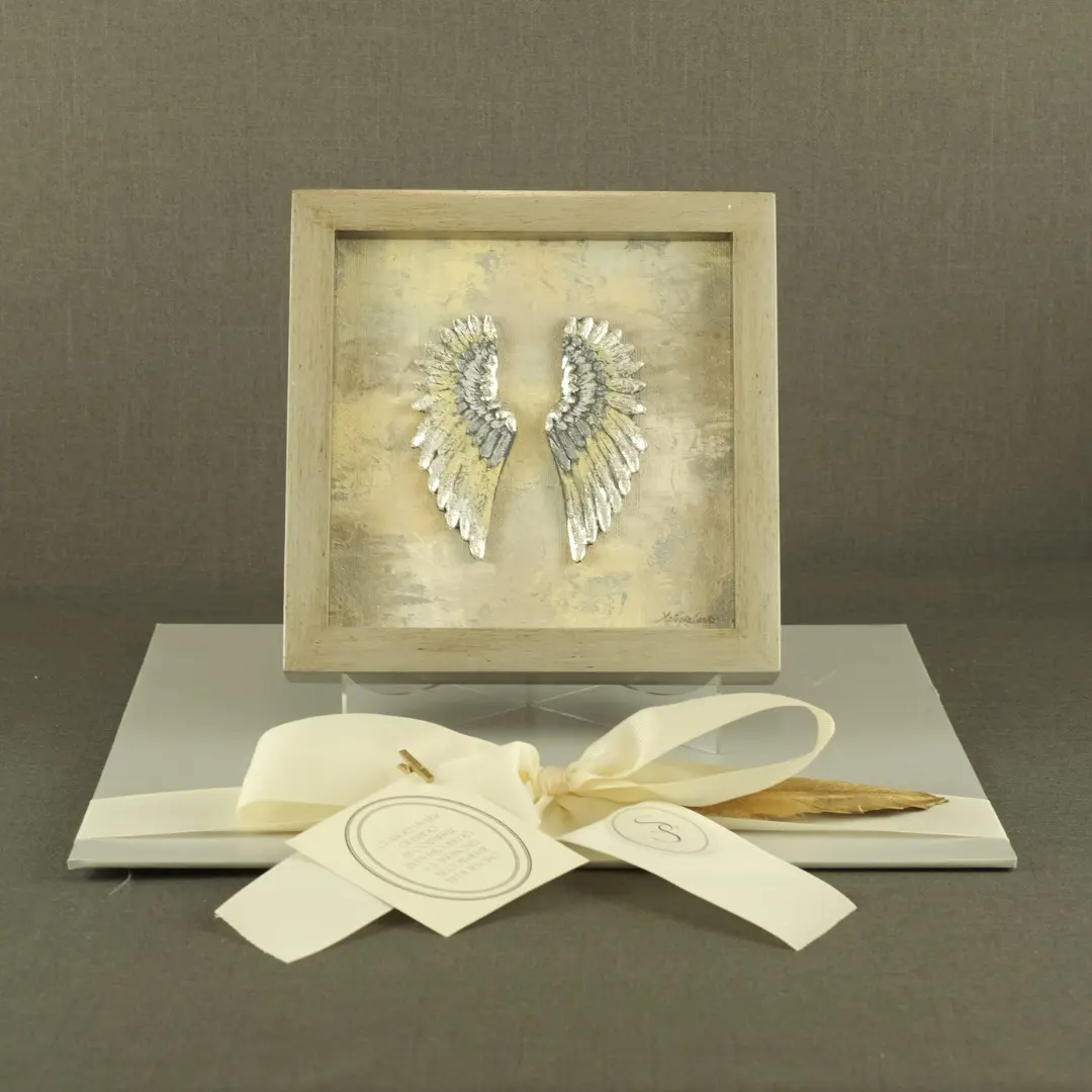 FRAMED WINGS BY ANTONIA CANTÚ