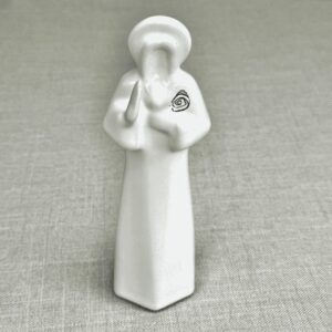 SACRED HEART SCULPTURE BY ÁLVARO CUEVAS