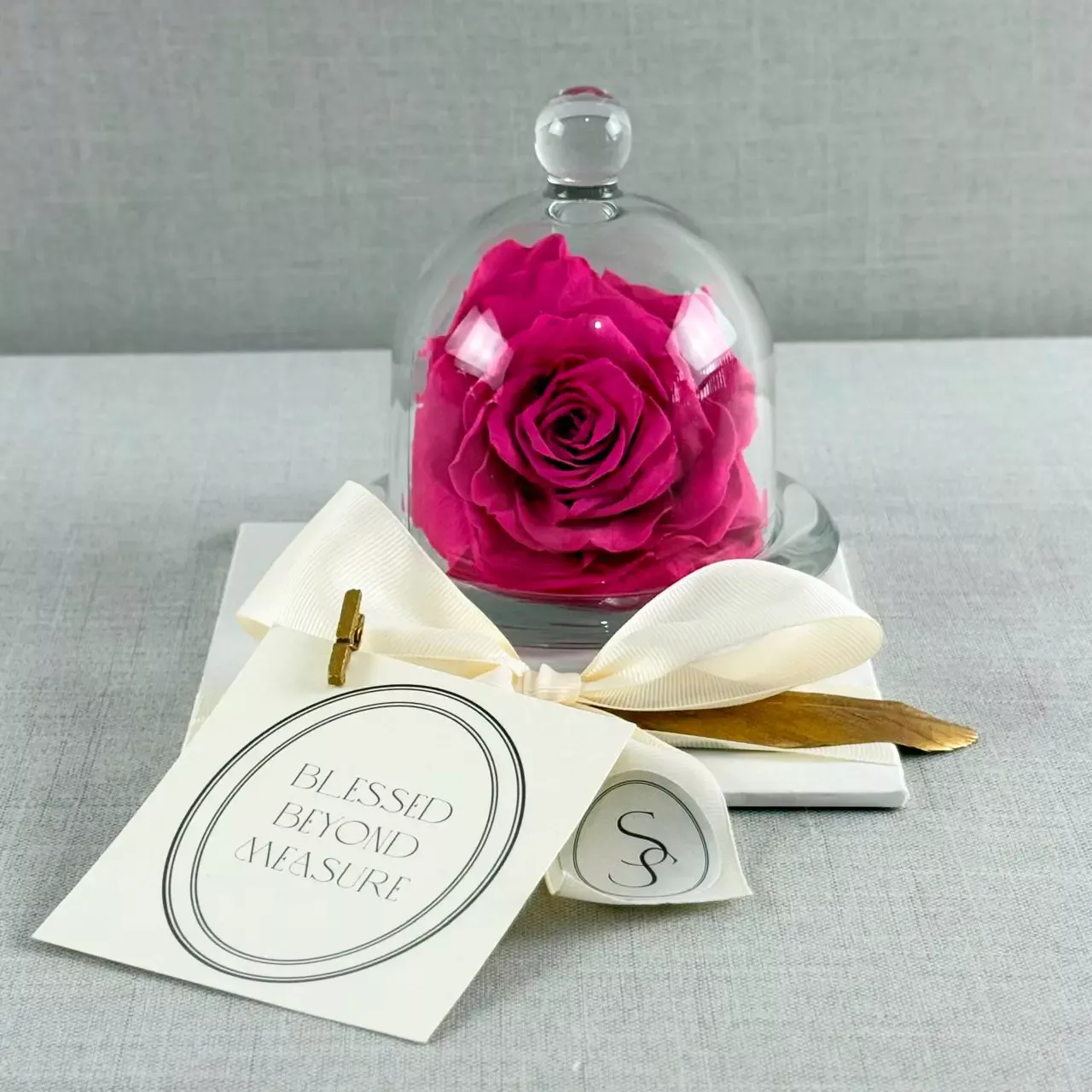 Glass Dome with Preserved Rose - Image 3